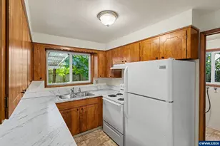4506 Pennsylvania Ave SE, Salem, OR 97317 - Photo 22