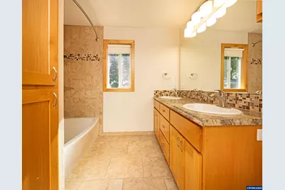 91404 N Coburg Rd, Eugene, OR 97408 - Photo 12