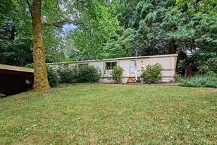 22069 Eric Dr NE, Aurora, OR 97002 - Photo 1