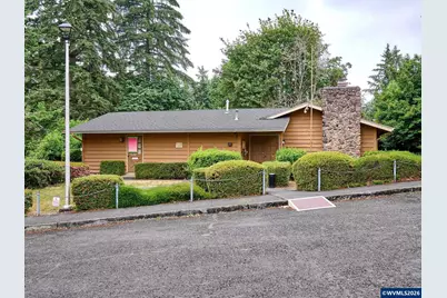 22069 Eric Dr NE, Aurora, OR 97002 - Photo 20