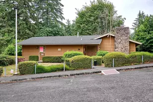 22069 Erica Dr NE, Aurora, OR 97002 - Photo 20