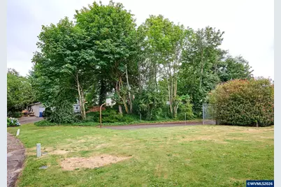 22069 Eric Dr NE, Aurora, OR 97002 - Photo 18