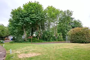 22069 Erica Dr NE, Aurora, OR 97002 - Photo 18