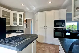 4364 NW Honeysuckle Dr, Corvallis, OR 97330 - Photo 10