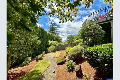 4364 NW Honeysuckle Dr, Corvallis, OR 97330 - Photo 28