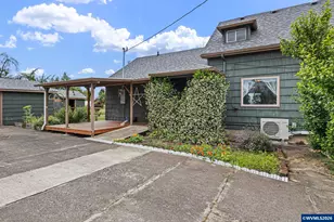 320 E Blakely Ave, Brownsville, OR 97327 - Photo 38