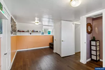 320 E Blakely Av, Brownsville, OR 97327 - Photo 30