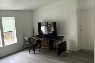 799 Hardcastle Av, Woodburn, OR 97071 - Photo 6