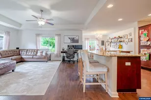 851 S 5th St, Jefferson, OR 97352 - Photo 8