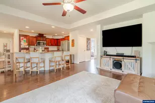 851 S 5th St, Jefferson, OR 97352 - Photo 12