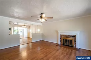 1012 S Water St, Silverton, OR 97381 - Photo 10