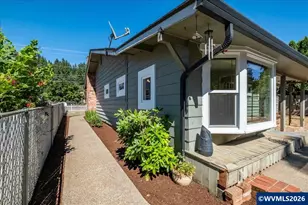 1012 S Water St, Silverton, OR 97381 - Photo 34