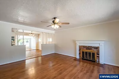 1012 S Water St, Silverton, OR 97381 - Photo 10