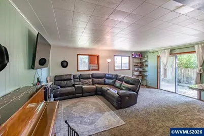 543 S 18th St, Philomath, OR 97370 - Photo 6