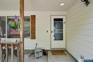 1405 River Oak Rd, Independence, OR 97351 - Photo 4