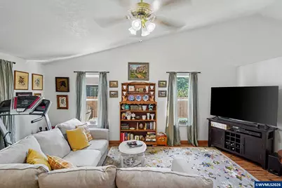 1405 River Oak Rd, Independence, OR 97351 - Photo 6