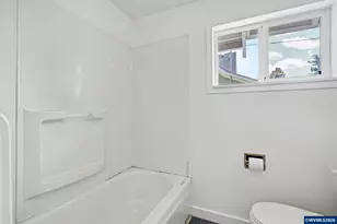1695 Church St NE, Salem, OR 97301 - Photo 24
