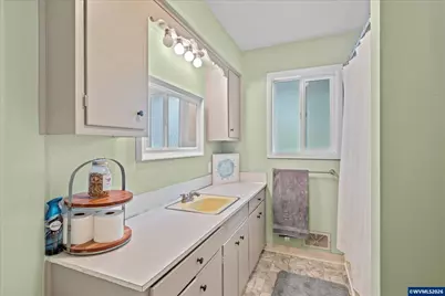 678 Menlo Dr N, Keizer, OR 97303 - Photo 18