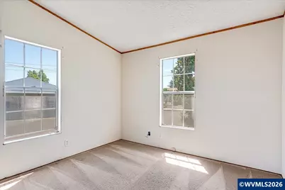 5422 Portland Rd NE #102, Salem, OR 97305 - Photo 22