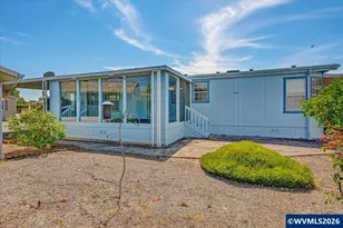 5422 Portland Rd NE, Salem, OR 97305 - Photo 30