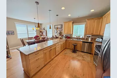 6136 Exodus Ct SE, Salem, OR 97306 - Photo 8