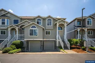 348 Crystal Springs Ln N, Keizer, OR 97303 - Photo 2