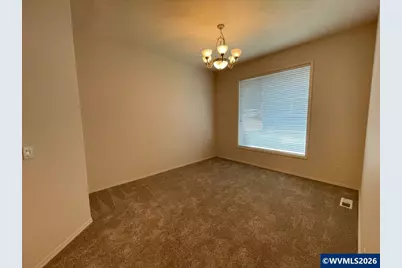 2067 Alex Av SE, Salem, OR 97302 - Photo 8