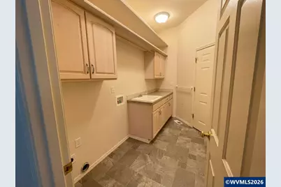2067 Alex Av SE, Salem, OR 97302 - Photo 16