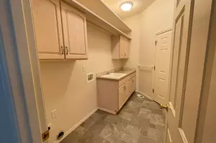 2067 Alex Ave SE, Salem, OR 97302 - Photo 16