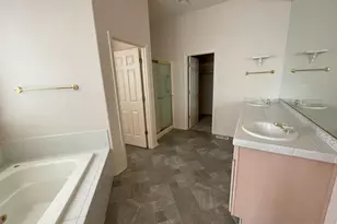 2067 Alex Ave SE, Salem, OR 97302 - Photo 14