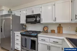 715 Wildflower St NE, Salem, OR 97301 - Photo 14