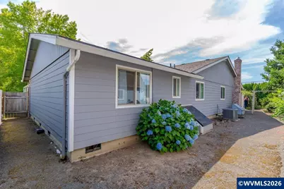 715 Wildflower St NE, Salem, OR 97301 - Photo 46