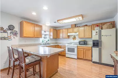 3002 Bluff Av SE, Salem, OR 97302 - Photo 10