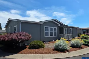 613 Royalty Cir NE, Salem, OR 97301 - Photo 2