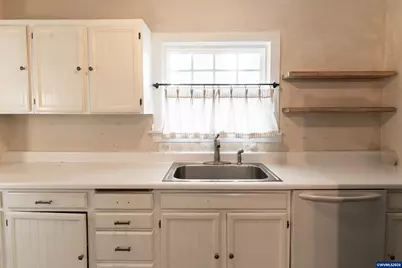 1485 Summer St NE, Salem, OR 97301 - Photo 14