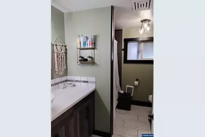 267 N 5th St, Jefferson, OR 97352 - Photo 6