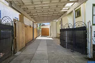 480 21st St SE, Salem, OR 97317 - Photo 22