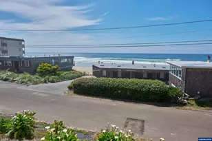 1415 NW 31st Pl, Lincoln City, OR 97367 - Photo 28