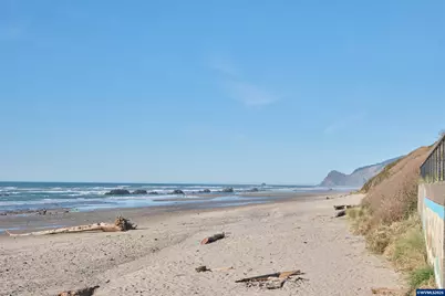1415 NW 31st Pl, Lincoln City, OR 97367 - Photo 46