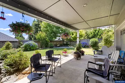 777 SE Cynthian Av, Dallas, OR 97338 - Photo 44