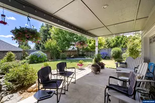 777 SE Cynthian Av, Dallas, OR 97338 - Photo 44