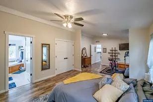 7570 Olney St SE, Salem, OR 97317 - Photo 16