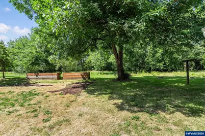 34280 E Lacomb Rd, Lebanon, OR 97355 - Photo 28