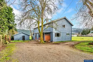 82537 Greenwood St, Creswell, OR 97426 - Photo 2