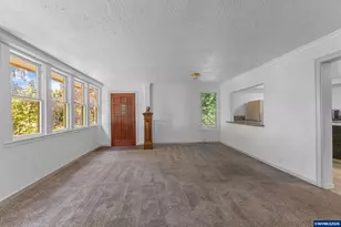 4545 Hazelgreen Rd, Salem, OR 97305 - Photo 2