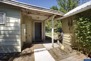 4545 Hazelgreen Rd, Salem, OR 97305 - Photo 18
