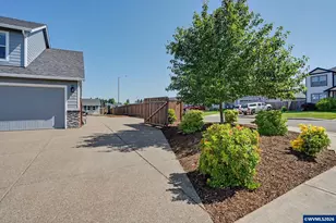 713 SE Arabian St, Sublimity, OR 97385 - Photo 4