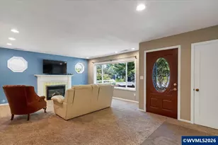 3493 Pioneer Dr SE, Salem, OR 97302 - Photo 6