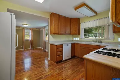 6290 SW Carman Dr, Lake Oswego, OR 97035 - Photo 6