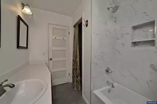 6290 SW Carman Dr, Lake Oswego, OR 97035 - Photo 12